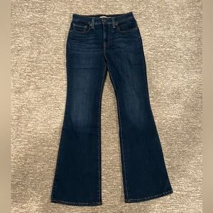 Levi 726 Flare Jean size 28